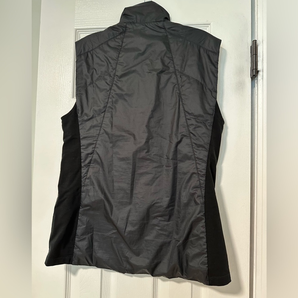 Icebreaker MerinoLoft Vest - Picture 2 of 6